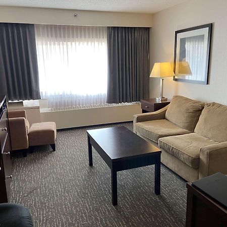 Best Western Cedar Park Inn Edmonton Exterior foto